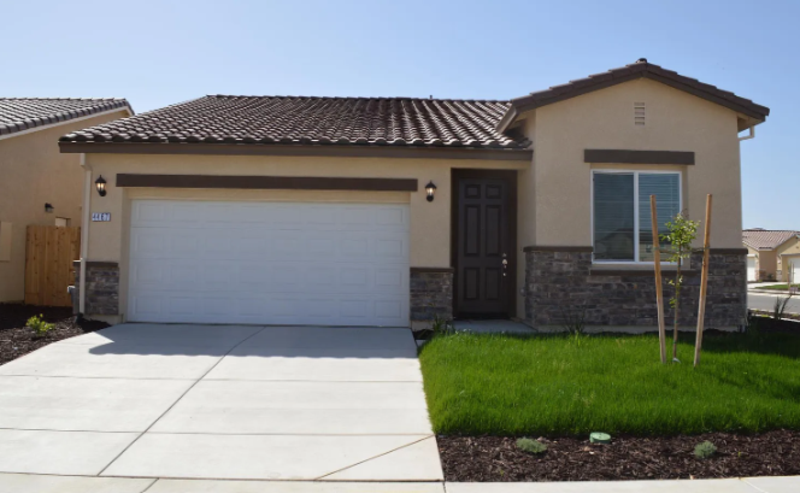 Merced House: 4467 Jennifer Way