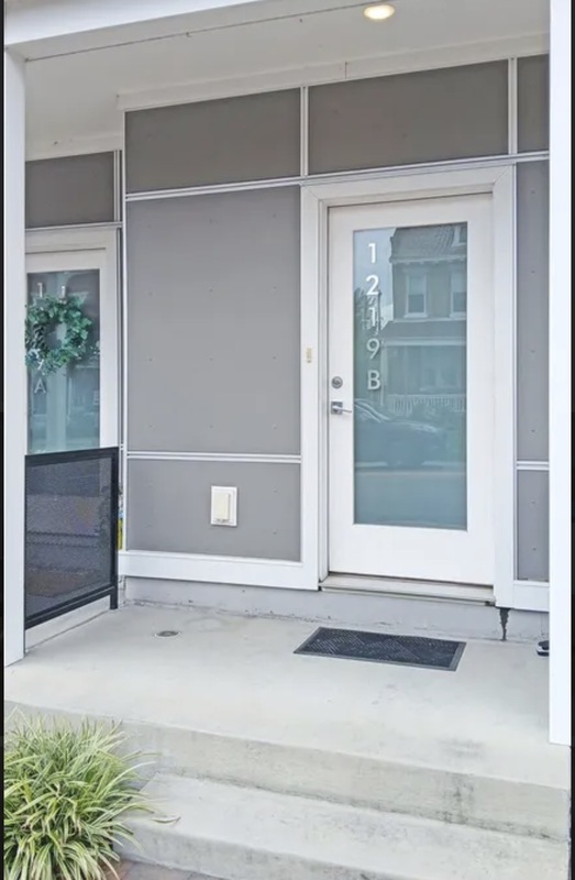 Richmond Condo: 1219 Bainbridge St