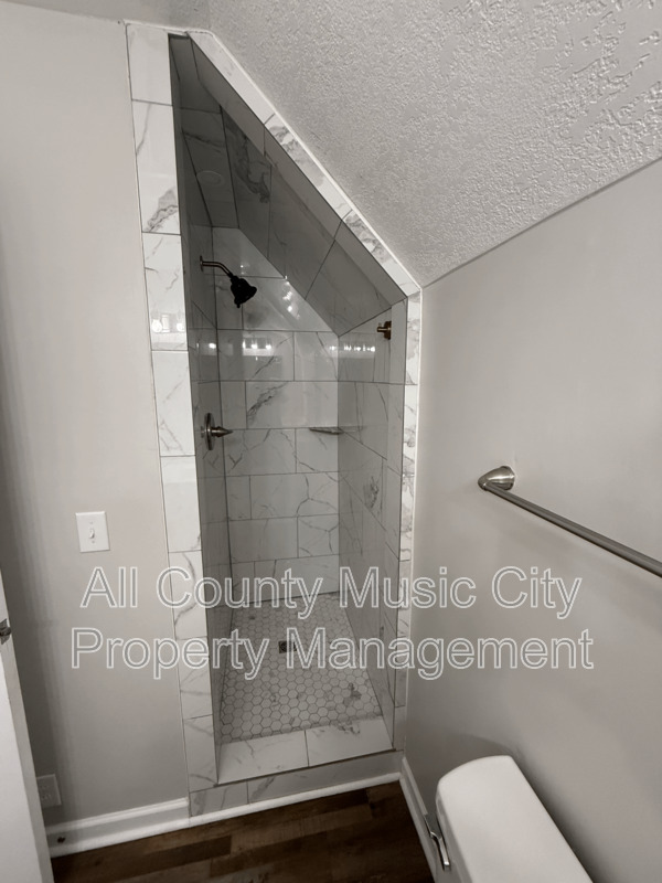 Main Rental Photo 14