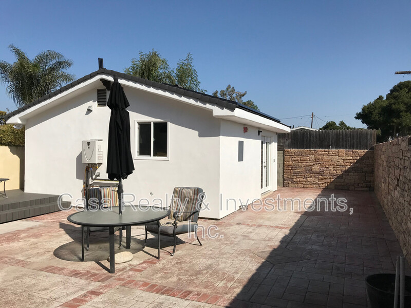 Lawndale Condo: 4641 West 162nd Street