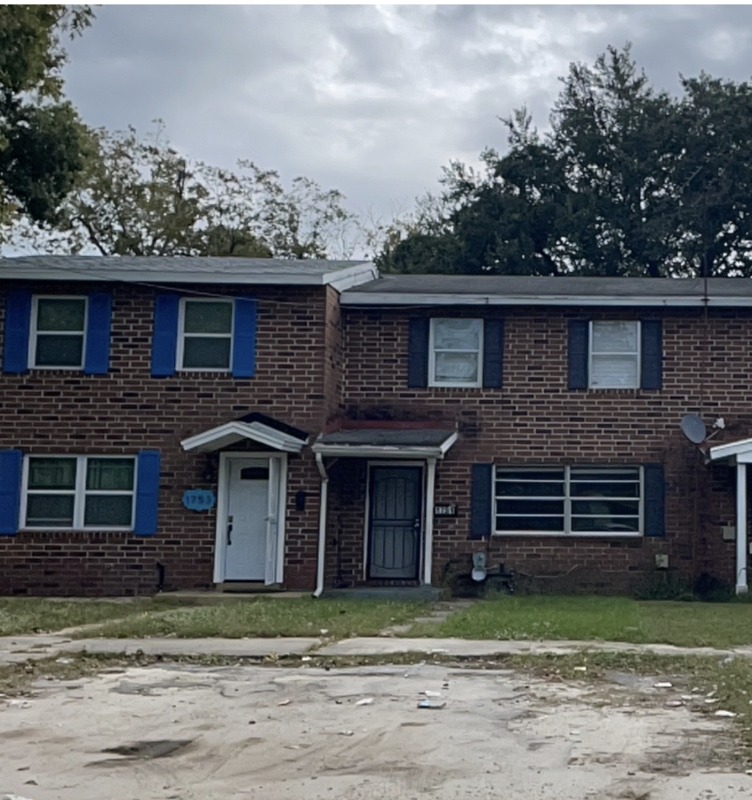 Jacksonville House: 1751 Powhattan St