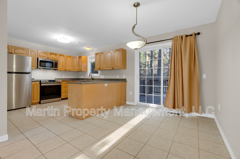 Chelmsford Condo: 179 Littleton Road - 4