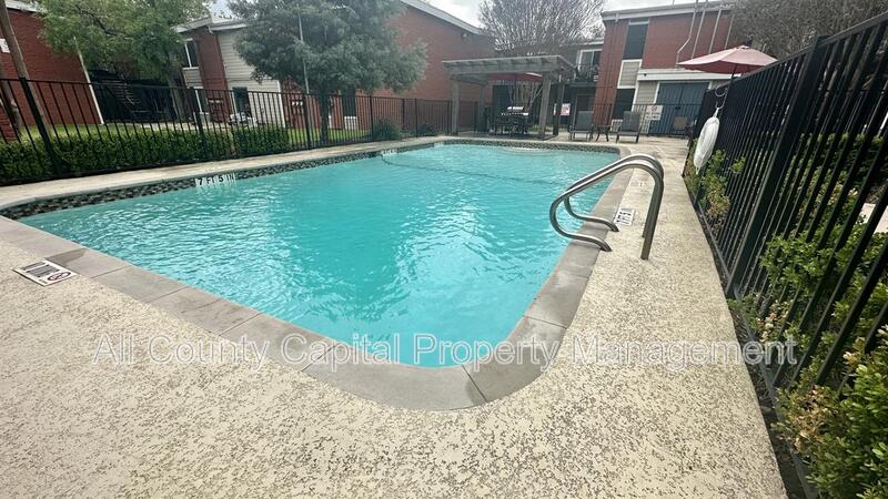 Rental Photo 2
