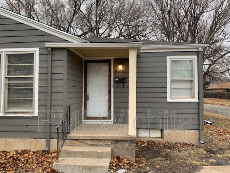 Wichita Condo: 2301 S Belmont St