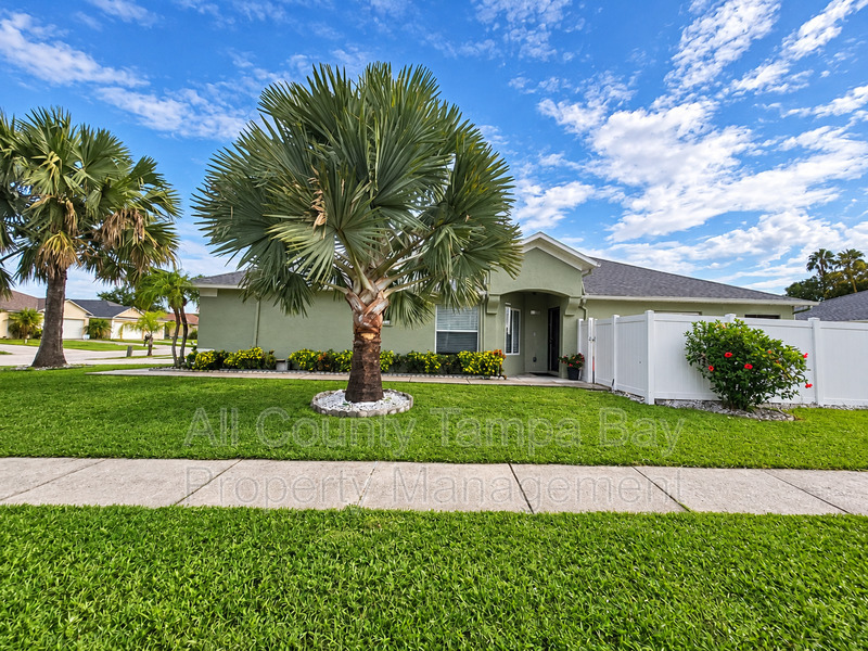 Main image for 11747 Lynmoor Dr