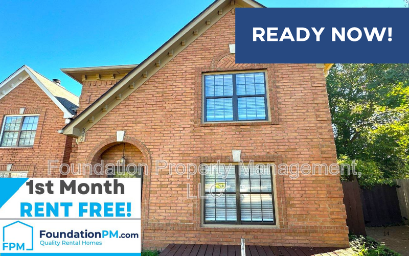 Memphis House: 8230 Town N Country Drive