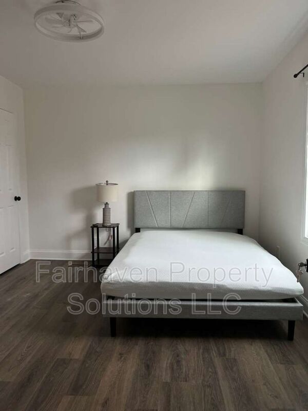 Knoxville House: 2827 East 5th Avenue