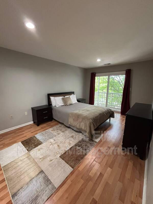 Newark Condo: 44 South Orange Avenue - 1