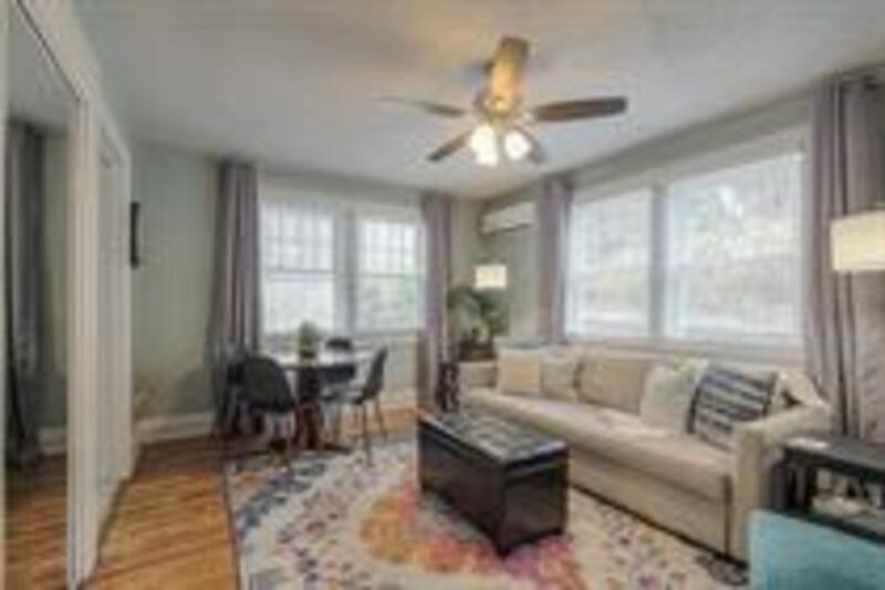 Kansas City Condo: 4545 Main St - 10