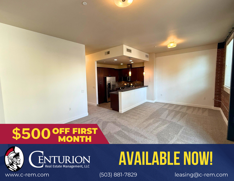 Salem Condo: 160 Liberty St NE