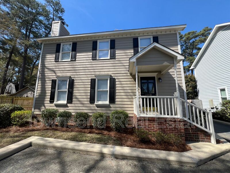 Fayetteville House: 2012 Fig Ct.