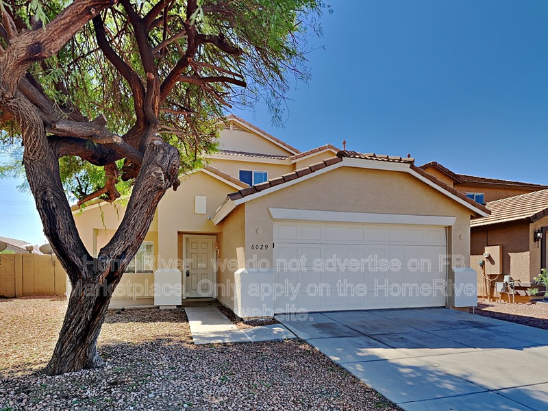 Phoenix House: 6029 W Wood St