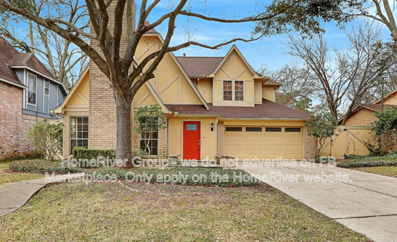 Houston House: 6215 Francis Marion Dr