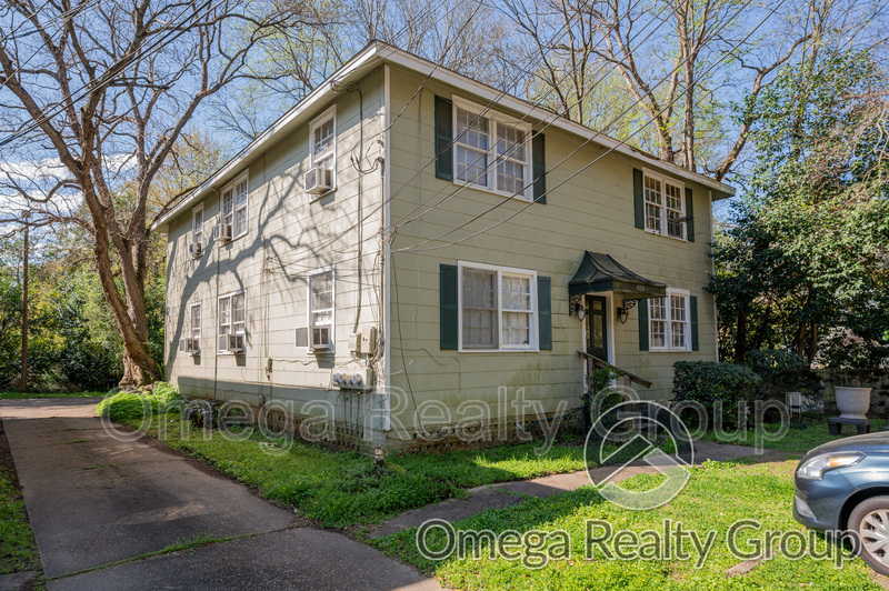 Montgomery Condo: 1020 Pershing St