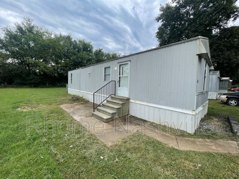 Belfast Condo: 1970 Fayetteville Hwy