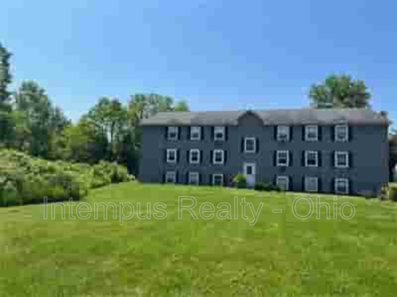 Canfield Condo: 3805 Indian Run Dr