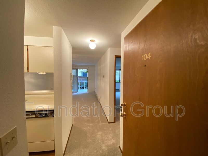 Seattle House: 12542 35th Ave NE