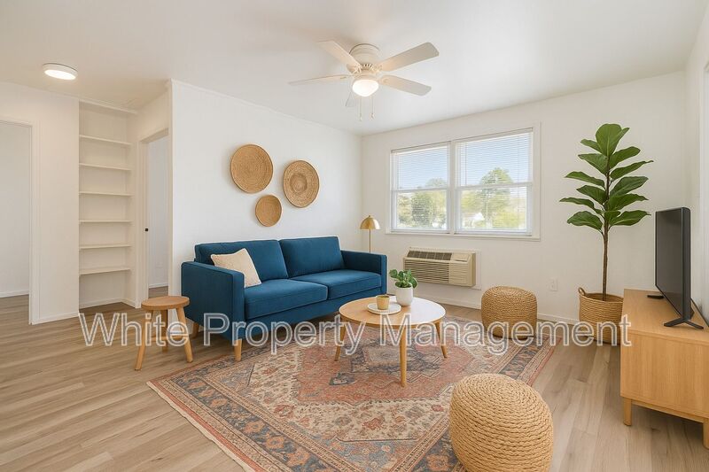 Chester Condo: 200 York Street