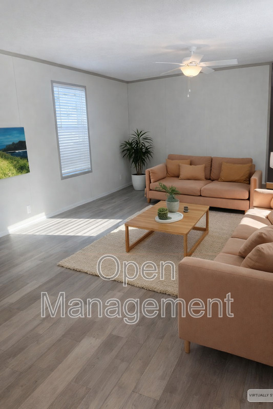 Fargo House: 825 1st Ave