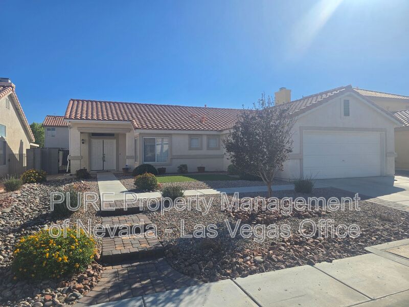 North Las Vegas House: 1401 Healing Waters Lane