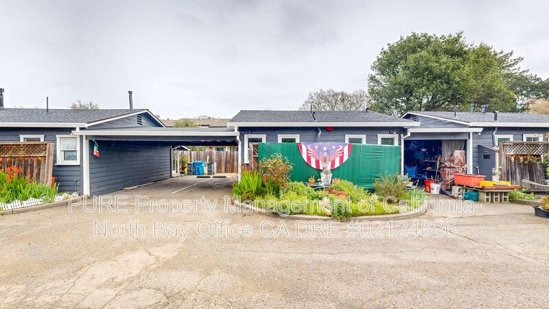 Santa Rosa House: 4215 Sonoma Highway