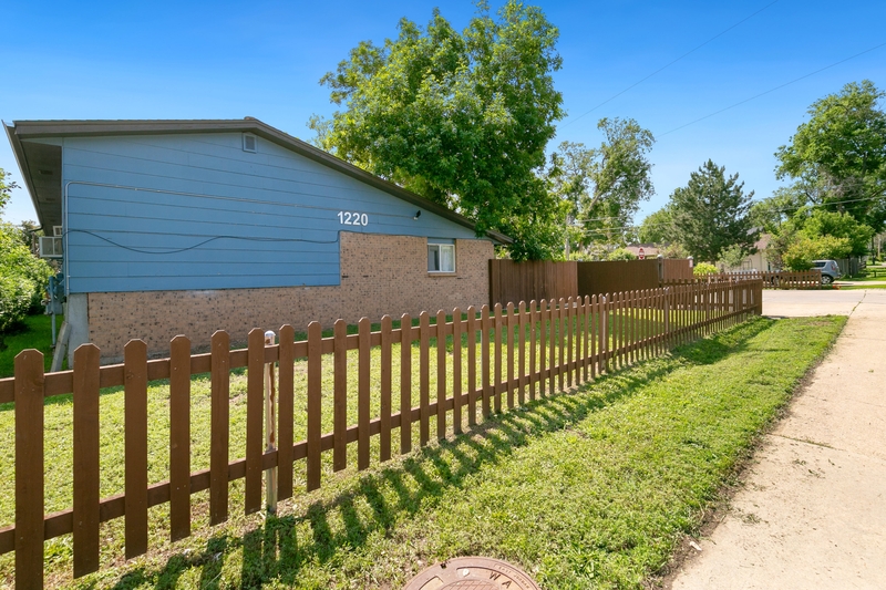 Lakewood Condo: 1232 Allison Street