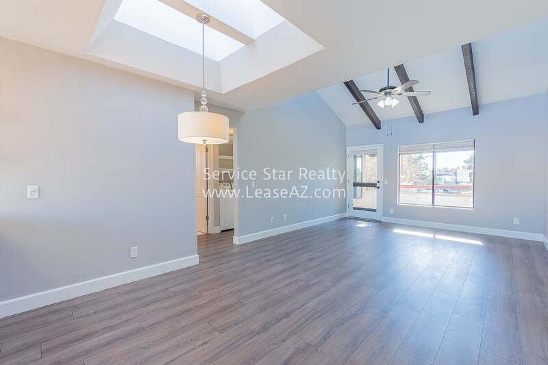 Phoenix Condo: 11666 N 28th Dr