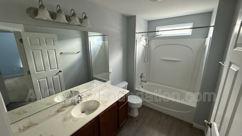 Main Rental Photo 16
