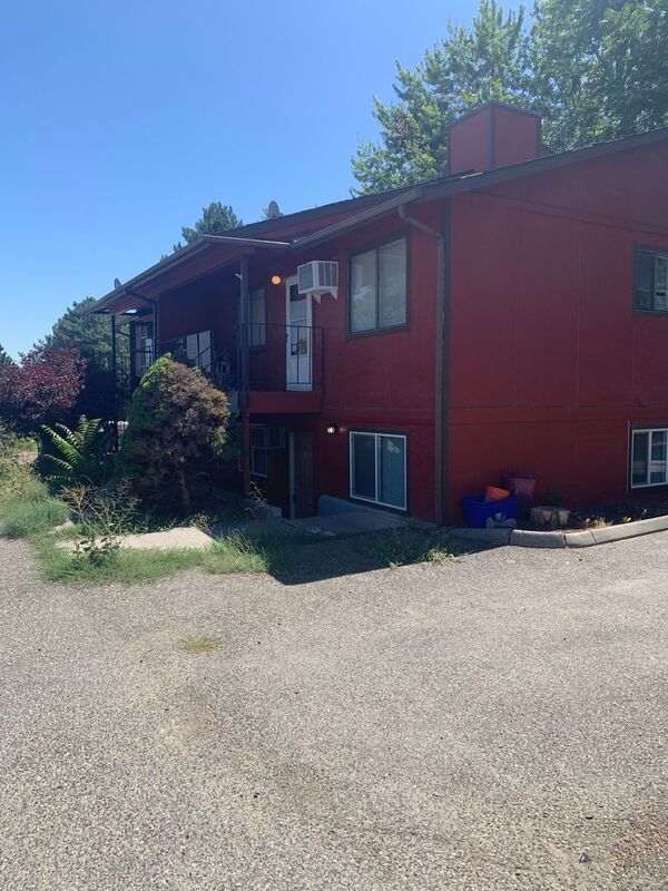 Kennewick Condo: 1131 W. 13th Ave