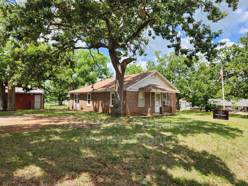 Asher House: 104 Osage Street (Asher)