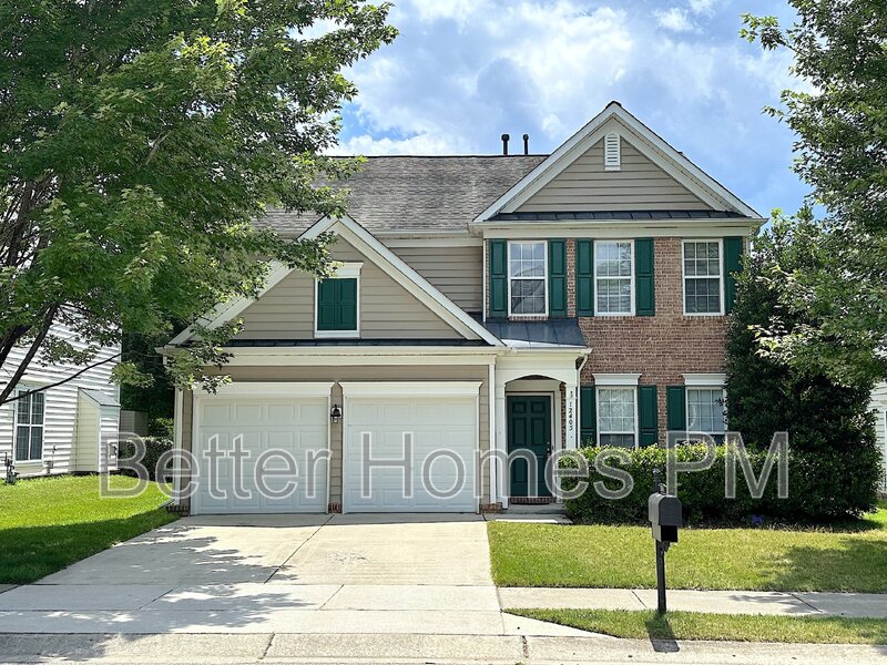 Raleigh House: 12405 Honeychurch Street