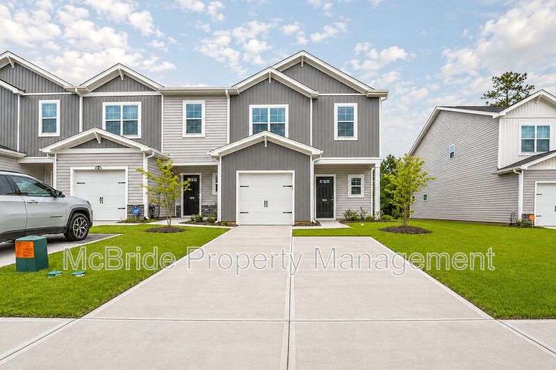 Hephzibah Townhome: 1018 Aldrich Street