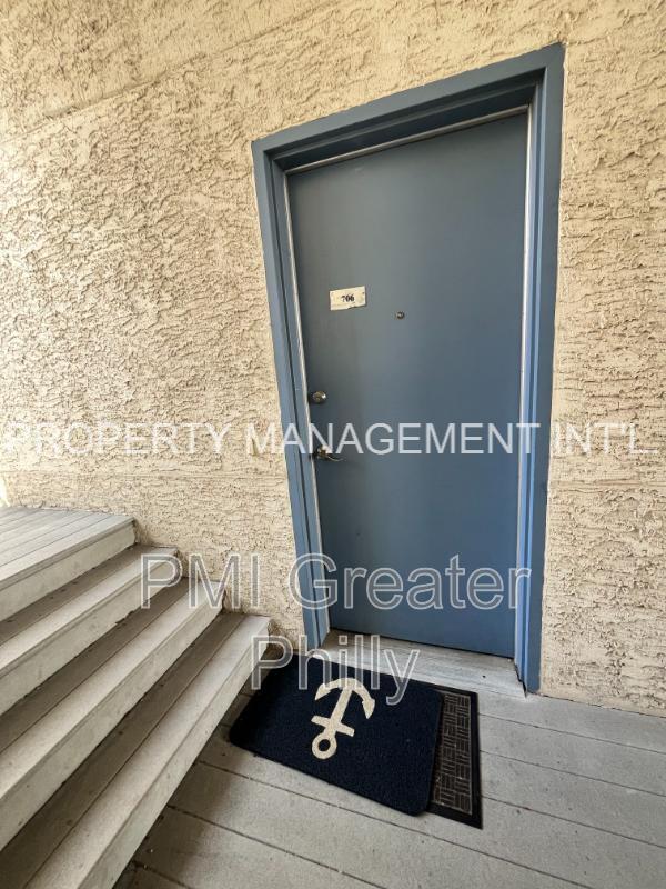 Philadelphia Condo: 182 Gay St