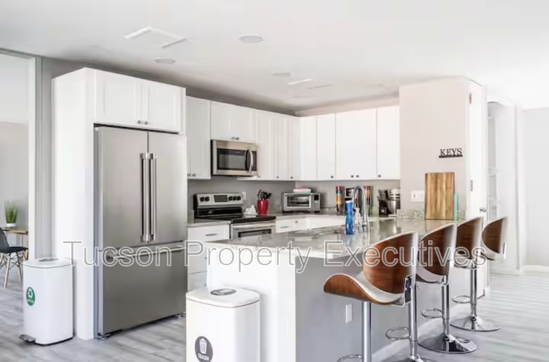 Tucson House: 5855 East 3rd Street