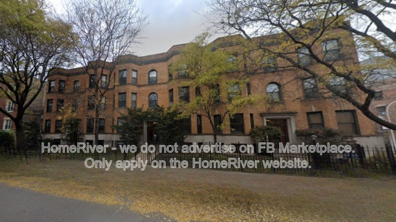 Chicago Condo: 906 W Grace St