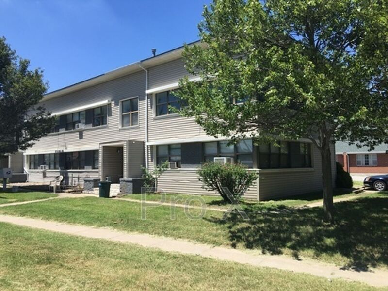 Baxter Springs Condo: 126 East 13th -Apt. 8