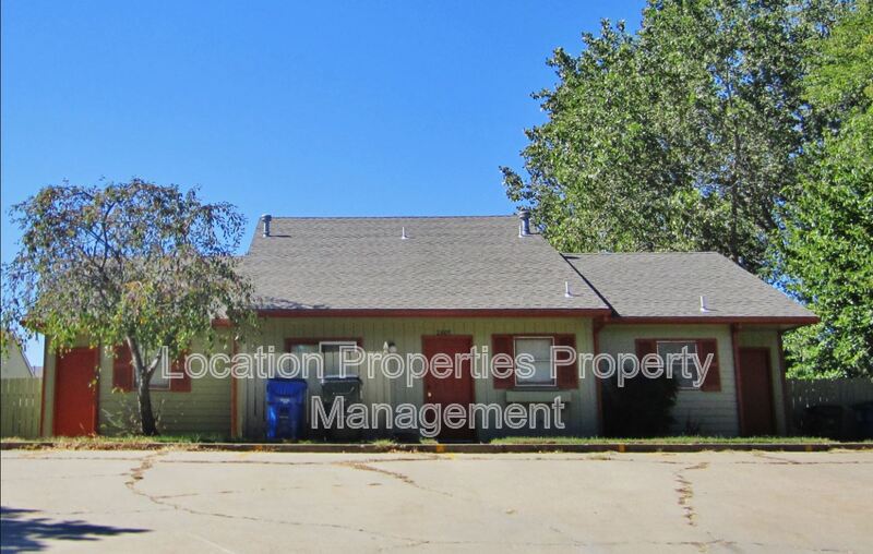2807 Ridge Court - B, Lawrence, Kansas rental