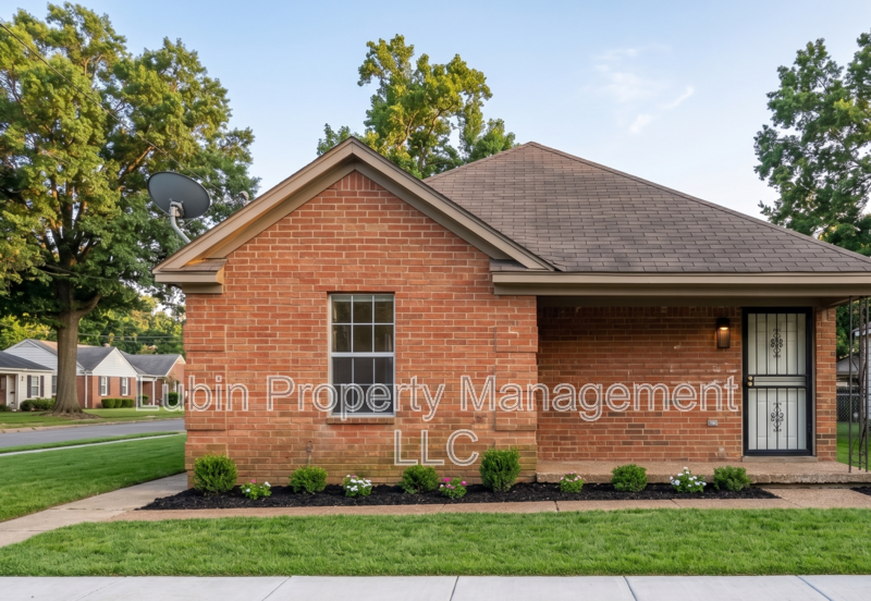 Memphis House: 2135 Howell Ave