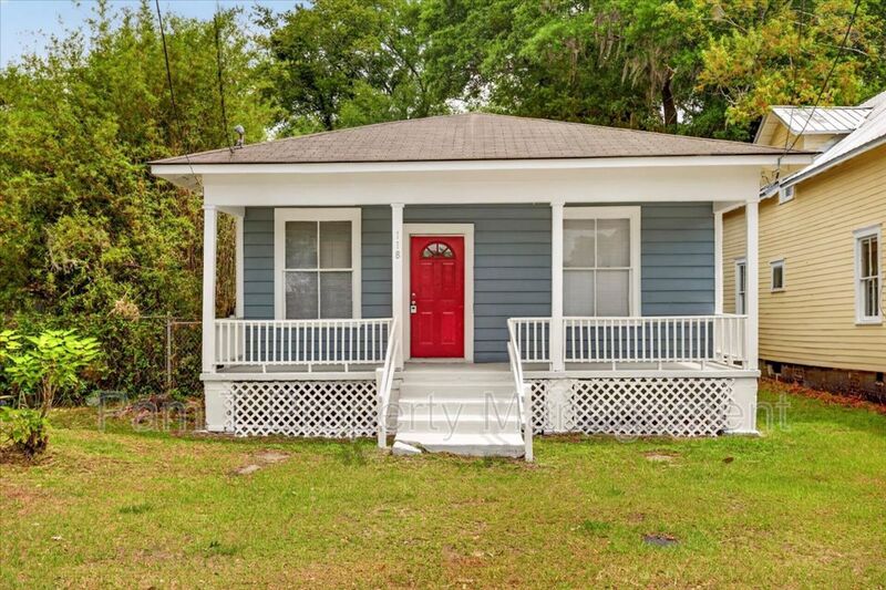 Savannah House: 118 W. 56TH St.