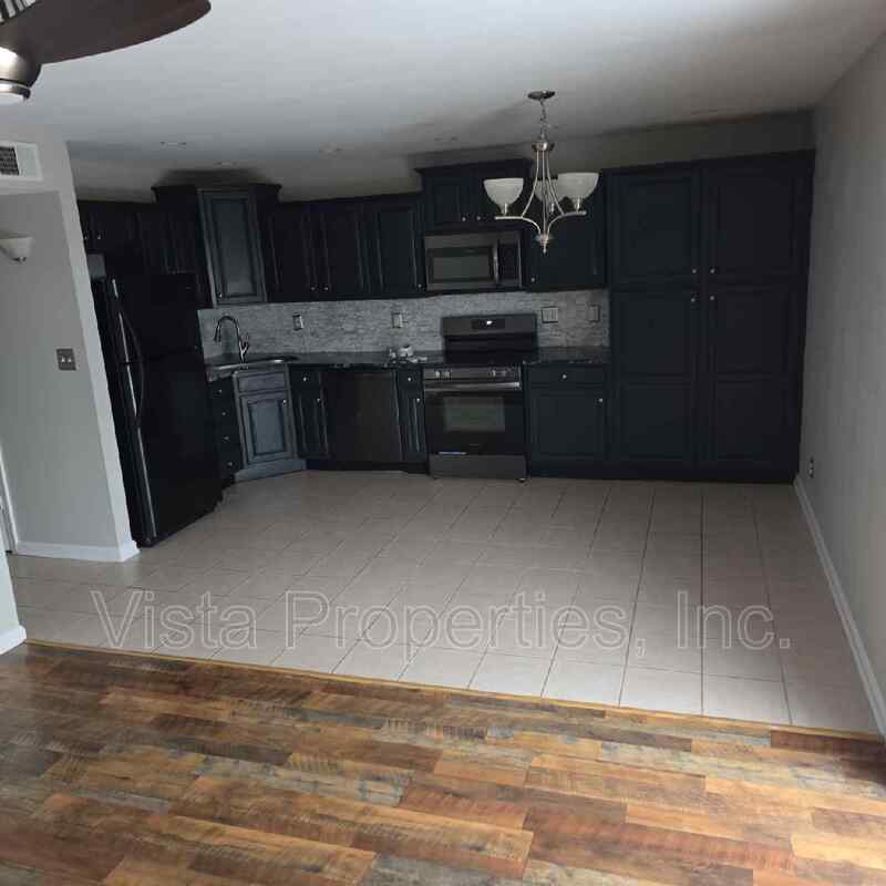 Louisville Condo: 737 North Hite Avenue, Unit 5