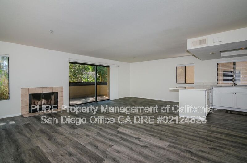 Encinitas House: 1680 North Coast Hwy 101