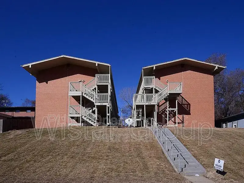 Omaha Condo: 612-616 N 46 St
