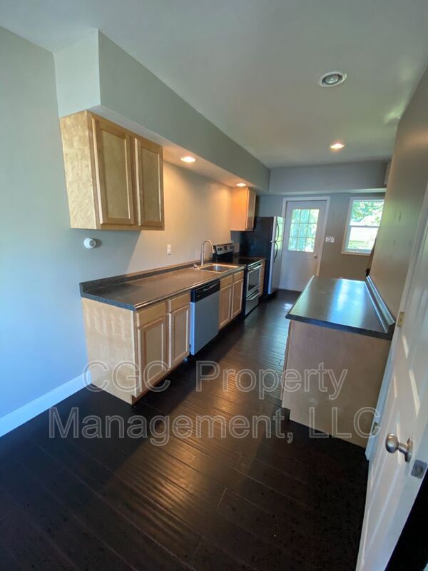 Cortland Condo: 4 Salsbury St