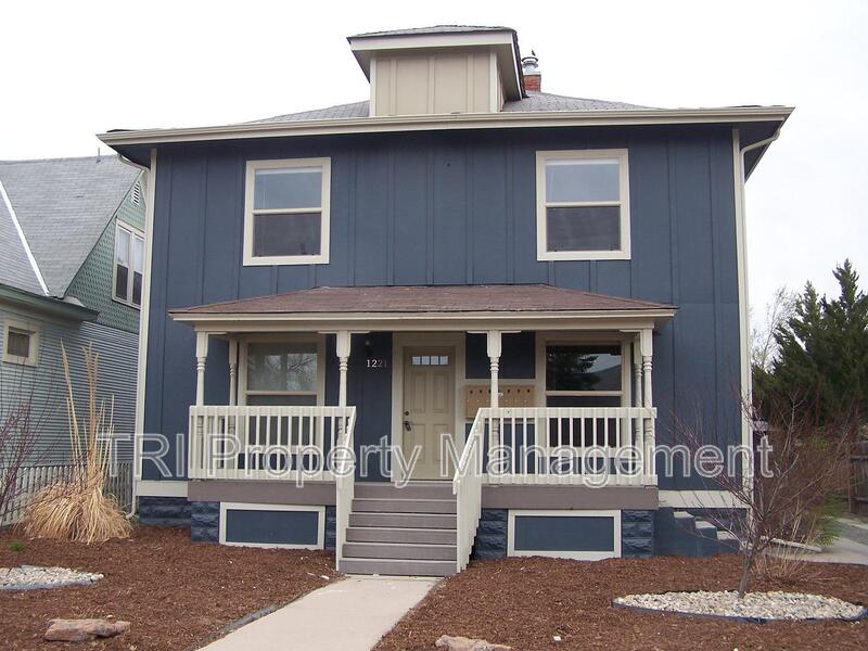 Greeley House: 1221 10th Street