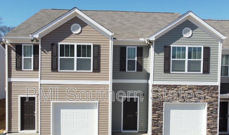 Greer Townhome: 449 Sea Grit Ct