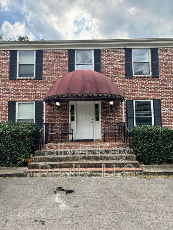 Athens Condo: 12 Walcon Lane