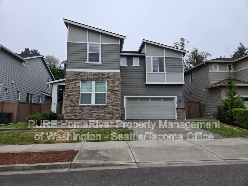 Kent House: 11618 SE 197th Place