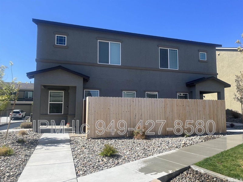 Reno Townhome: 537 Autumn Breeze Cir