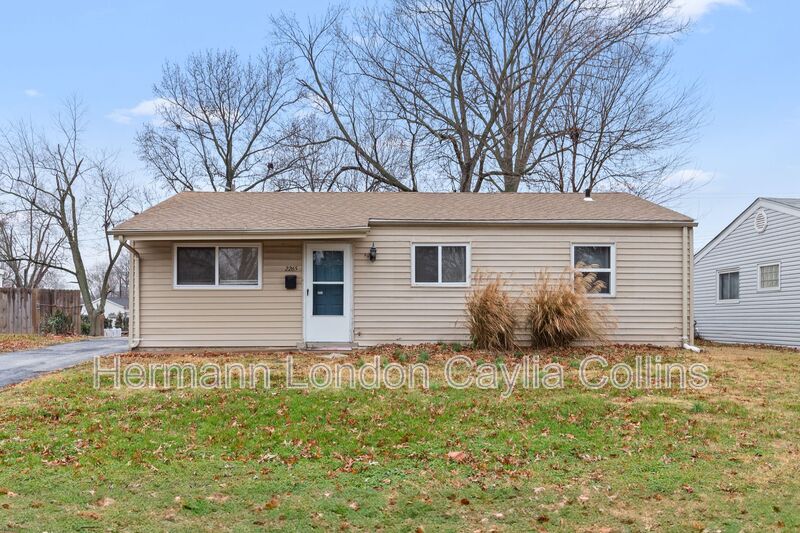 Florissant House: 2265 Grants Parkway