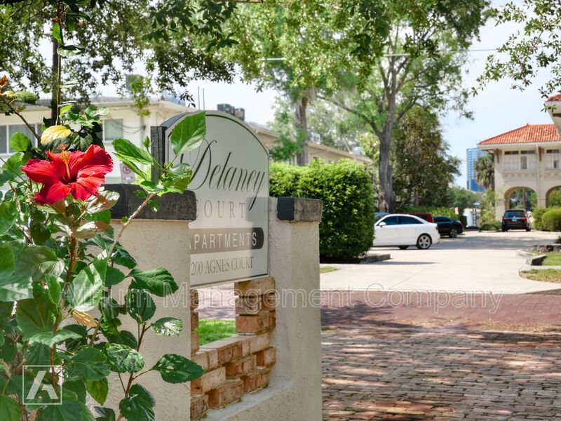 Orlando Condo: 200 Agnes Court